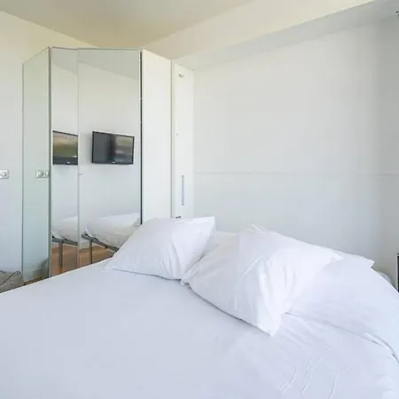 2br élégant Avec Vue Sur La Tour Eiffel