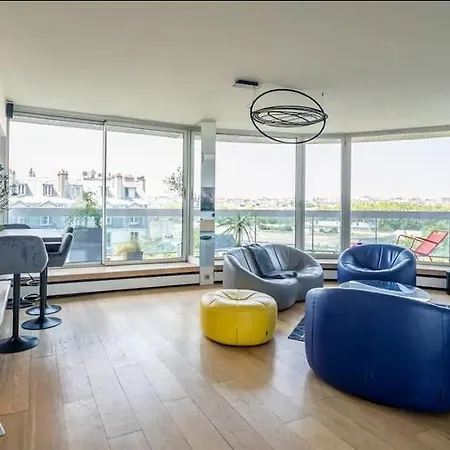 2br élégant Avec Vue Sur La Tour Eiffel Apartment