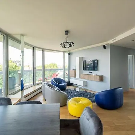 2br élégant Avec Vue Sur La Tour Eiffel Apartment
