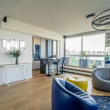 Apartment 2br élégant Avec Vue Sur La Tour Eiffel Paris